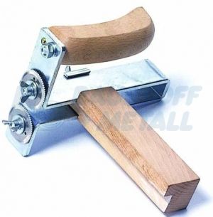 Инструмент за рязане на ивици Кнауф 13 см, 1 брой